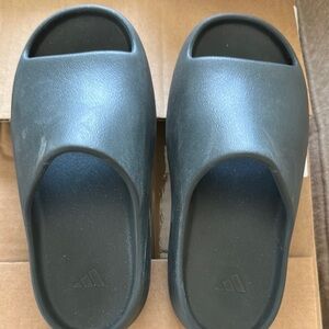 Adidas Kids Black Slides
